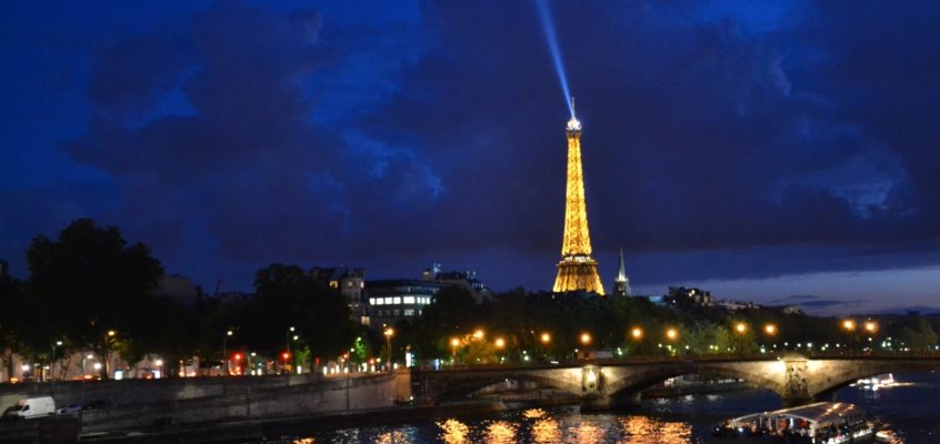 France avec Passion. "Przed północą w Paryżu"